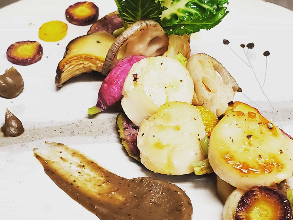 キャンペーン1.
【野菜たっぷり惣菜の盛り合わせ】